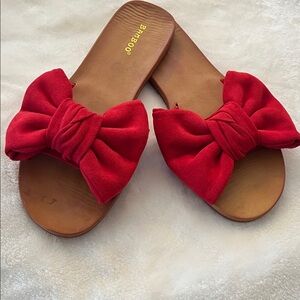 Bamboo Women's Vibrant Red Bow Sandals